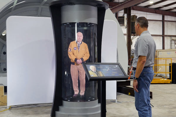 Large Hologram for Museums